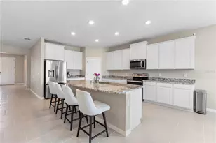 33700 Hamilton Hl Ln, Wesley Chapel, FL 33545 - Photo 13