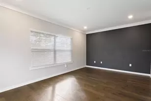 2702 W Gray St, Tampa, FL 33609 - Photo 27