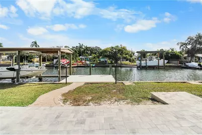 1575 Brookside Boulevard, Largo, FL 33770 - Photo 37