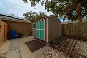 225 36th Ave NE, Saint Petersburg, FL 33704 - Photo 33