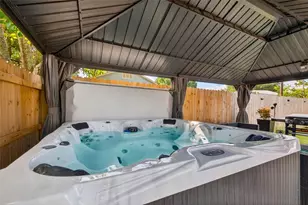 1090 77th Ave N, Saint Petersburg, FL 33702 - Photo 35