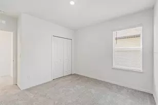 1712 Tropical Oasis Ave, Plant City, FL 33565 - Photo 41