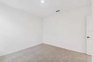 1712 Tropical Oasis Ave, Plant City, FL 33565 - Photo 43