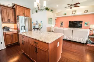 562 Bimini Bay Blvd, Apollo Beach, FL 33572 - Photo 9