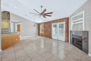 1548 Pelican Point Dr, Cantonment, FL 32533 - Photo 11