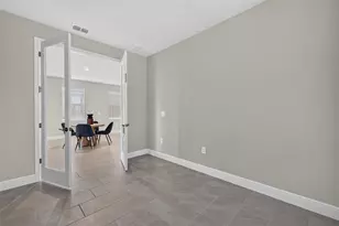 11187 Livewell Ct, Venice, FL 34293 - Photo 17
