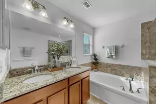 10012 Newminster Loop, Ruskin, FL 33573 - Photo 31