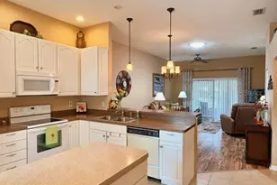 311 Kelsey Way, Sun City Center, FL 33573 - Photo 7