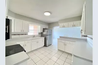 3112 W Tampa Bay Boulevard, Tampa, FL 33607 - Photo 3