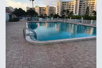 7871 Sailboat Key Boulevard S #307, South Pasadena, FL 33707 - Photo 5