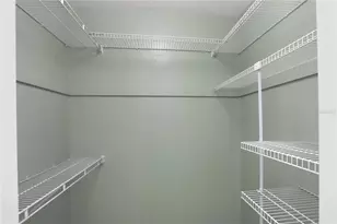 106 Phillips Dr, Seffner, FL 33584 - Photo 27