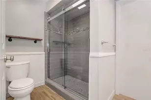 106 Phillips Dr, Seffner, FL 33584 - Photo 29