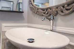 106 Phillips Dr, Seffner, FL 33584 - Photo 31