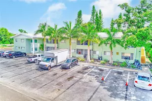 1329 Drew St, Clearwater, FL 33755 - Photo 15