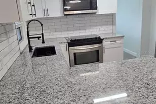 3900 50th Ave N, Saint Petersburg, FL 33714 - Photo 25