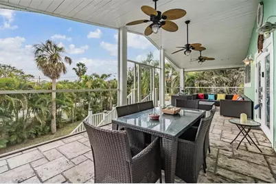 815 NW 2nd Avenue, Ruskin, FL 33570 - Photo 5