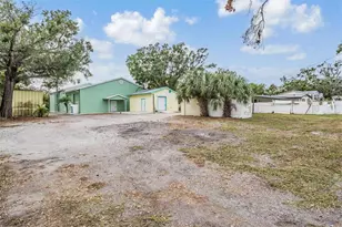 815 NW 2nd Ave, Ruskin, FL 33570 - Photo 73