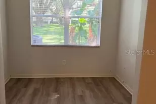 1140 Hillhurst Dr, Wesley Chapel, FL 33543 - Photo 7