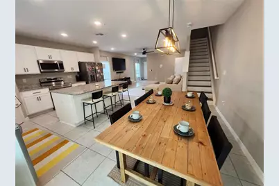 4718 Legendary Oaks Street, Tampa, FL 33610 - Photo 5