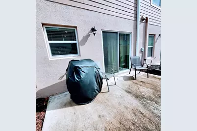 4718 Legendary Oaks Street, Tampa, FL 33610 - Photo 19