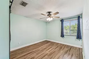 648 Timber Bay Cir E, Oldsmar, FL 34677 - Photo 23