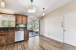 648 Timber Bay Cir E, Oldsmar, FL 34677 - Photo 11