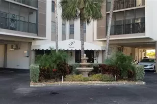 10355 Paradise Blvd, Treasure Island, FL 33706 - Photo 5