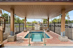 10355 Paradise Blvd, Treasure Island, FL 33706 - Photo 45