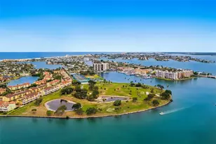 10355 Paradise Blvd, Treasure Island, FL 33706 - Photo 17