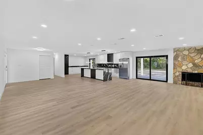 2512 Brucken Road, Brandon, FL 33511 - Photo 7