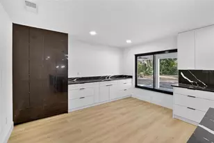 2512 Brucken Rd, Brandon, FL 33511 - Photo 15