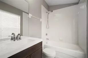 1231 Charlesworth Dr, Wesley Chapel, FL 33543 - Photo 33