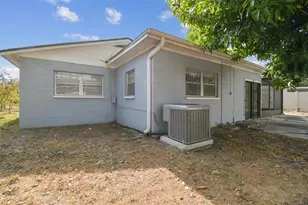 2311 Fern Cir, Tampa, FL 33604 - Photo 39