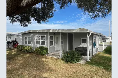 41 Thatch Palm Street E #41, Largo, FL 33770 - Photo 3