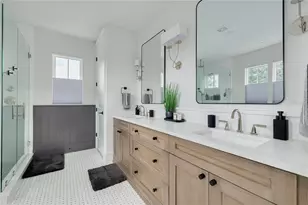 3104 11th St N, Saint Petersburg, FL 33704 - Photo 21