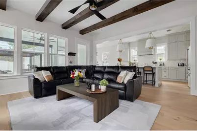 3104 11th Street N, Saint Petersburg, FL 33704 - Photo 7