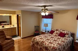 5912 Bailey Rd, Plant City, FL 33565 - Photo 11