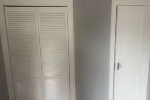 2323 W North B St, Tampa, FL 33609 - Photo 7