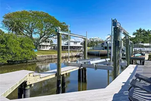 10709 Donbrese Ave, Tampa, FL 33615 - Photo 41