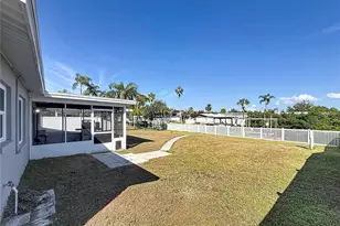 10709 Donbrese Ave, Tampa, FL 33615 - Photo 33