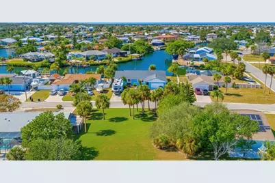 6225 Flamingo Drive, Apollo Beach, FL 33572 - Photo 1
