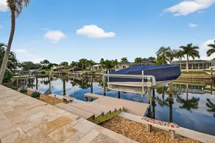 1963 Tanglewood Dr NE, Saint Petersburg, FL 33702 - Photo 35