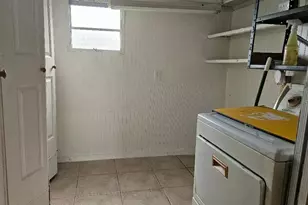 8300 Seminole Blvd, Seminole, FL 33772 - Photo 5