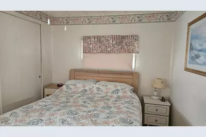 8300 Seminole Boulevard #222, Seminole, FL 33772 - Photo 9