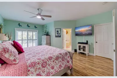 6251 Vista Verde Drive W, Saint Petersburg, FL 33707 - Photo 17