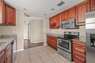 2501 W Gray St, Tampa, FL 33609 - Photo 15