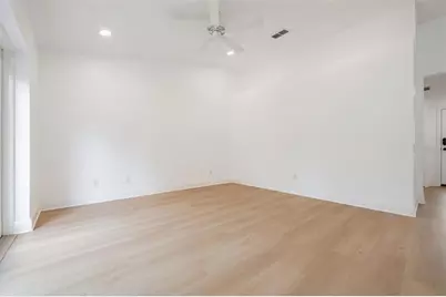 4208 Pine Isle Drive, Lutz, FL 33558 - Photo 21