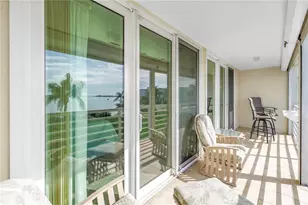 6001 Bahia Del Mar Cir, Saint Petersburg, FL 33715 - Photo 23