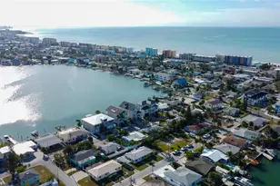 245 145th Ave E, Madeira Beach, FL 33708 - Photo 7