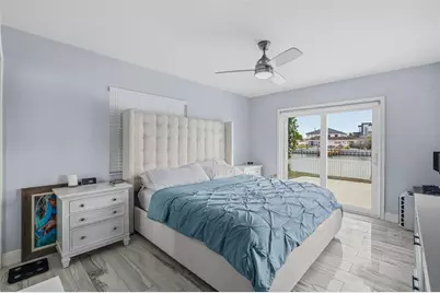 7990 Causeway Boulevard S, Saint Pete Beach, FL 33707 - Photo 19